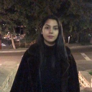 Meet your Posher, Laila